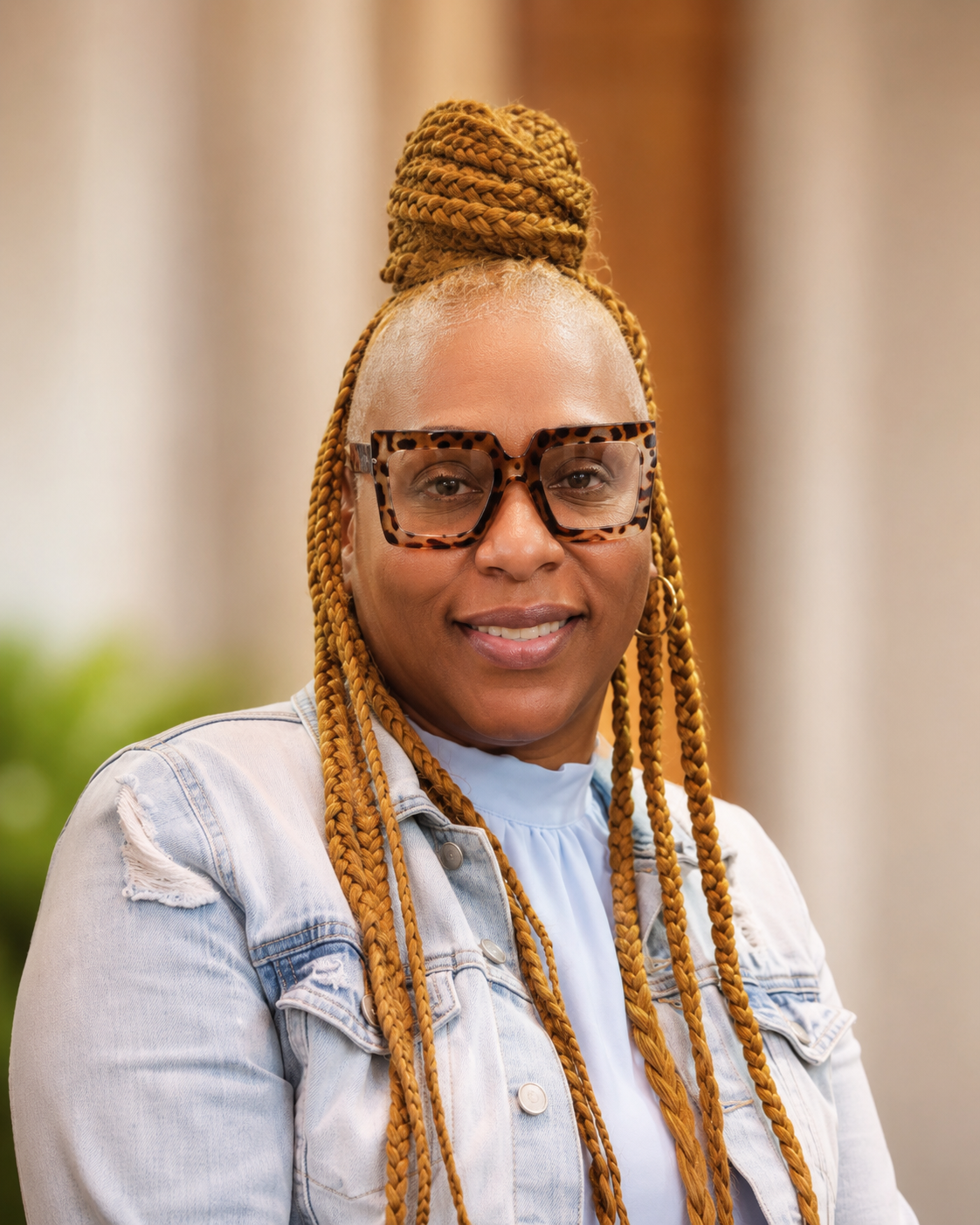 First Lady Chericia Thomas, Associate Pastor